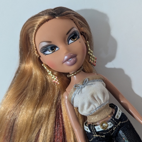 Bratz Magic Hair Yasmin- Rare - Picture 3 of 8